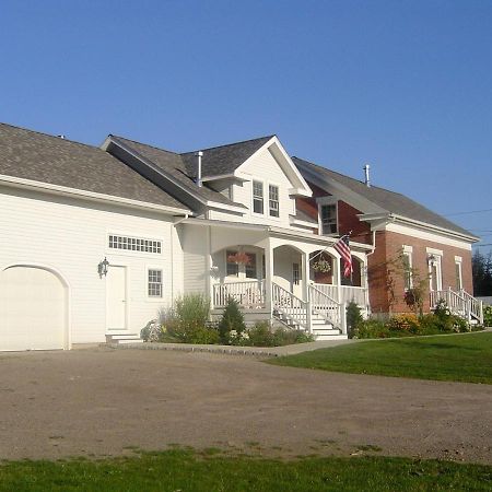 Dodds Brick House Bed & Breakfast North Hero Exteriör bild