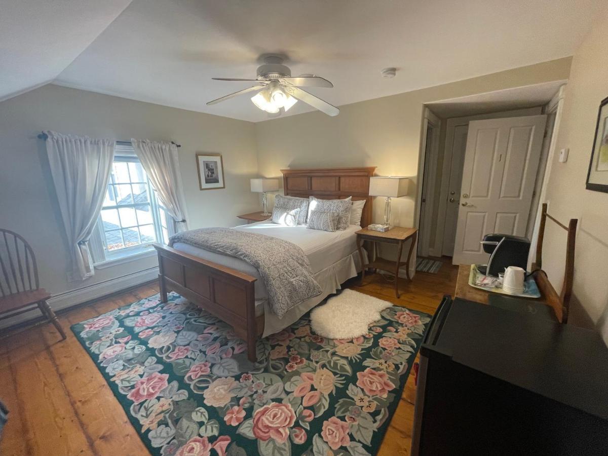 Dodds Brick House Bed & Breakfast North Hero Exteriör bild