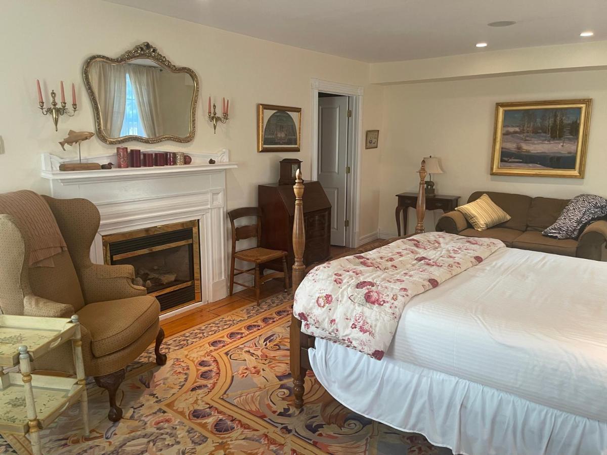 Dodds Brick House Bed & Breakfast North Hero Exteriör bild